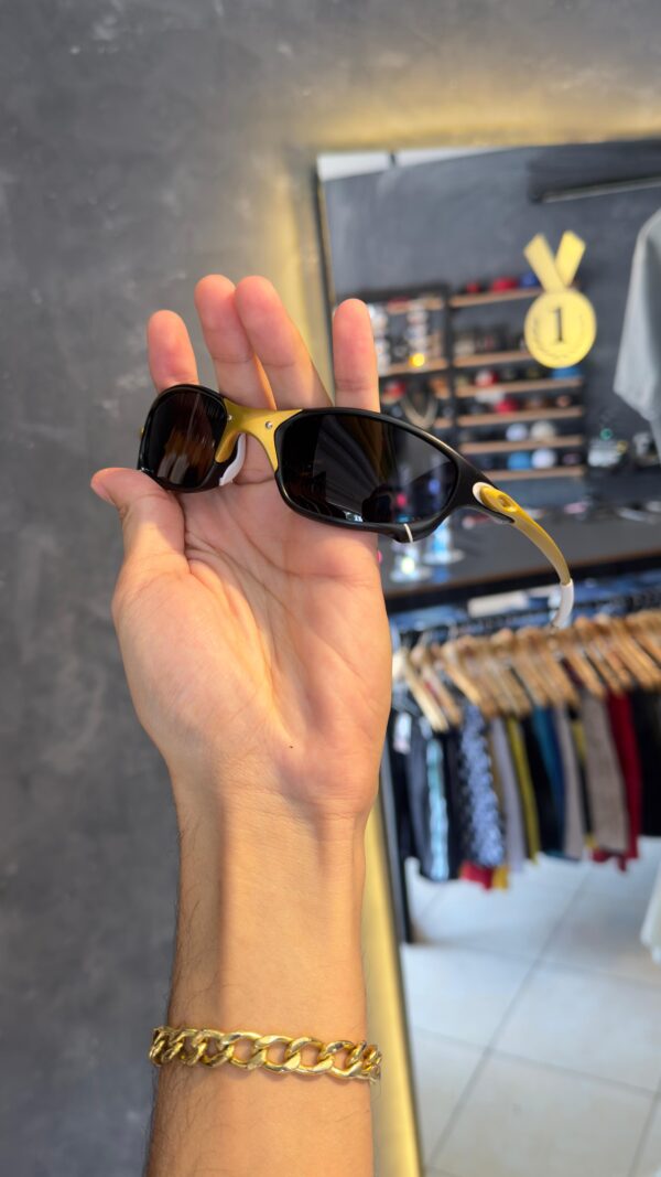 Juliet Corvette Black